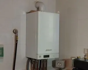 Сервисное обслуживание газового конденсационного котла Viessmann Vitodens 100 - W  в Озерках.